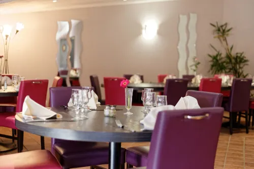 Charme Hôtel et Spa, Montbéliard Sud Ăn uống Photos