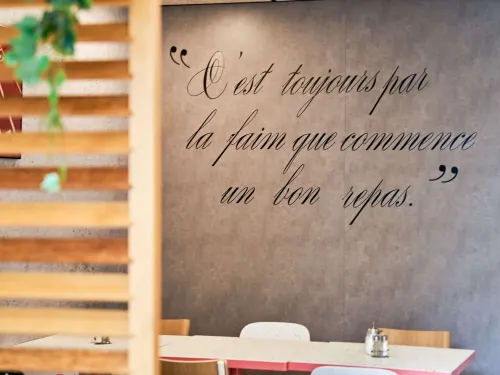 Ibis Budget Saint-Maurice Espaces publics Photos