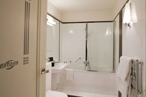 Hôtel Eiffel Seine Chambres Photos