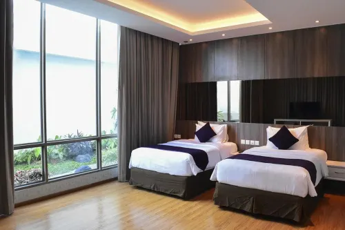 Platinum Hotel & Convention Hall Balikpapan Kamar Photos
