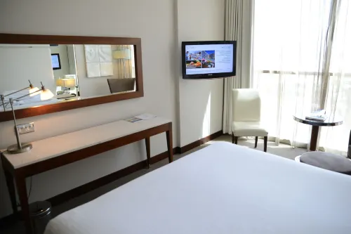Centro Yas Island Photos