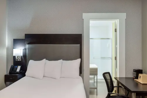 Super 8 by Wyndham San Francisco/Union Square Area Photos