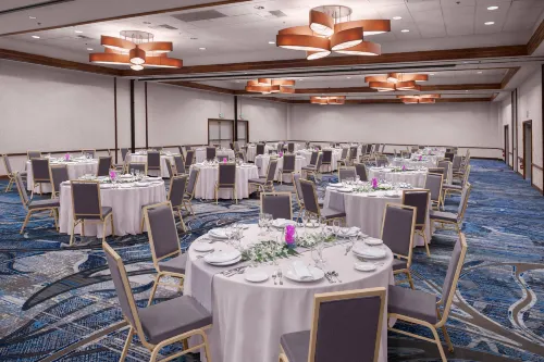 Courtyard by Marriott King Kamehameha's Kona Beach Hotel Business Facilities Photos