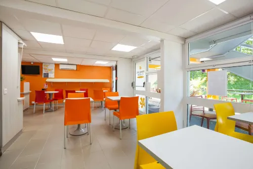 Hôtel Première Classe Villejust Restauration Photos