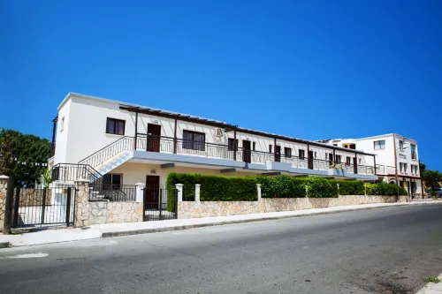 Crystallo Apartments Экстерьер Photos
