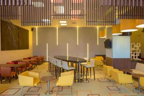 Holiday Inn Express Jakarta Pluit Citygate Makanan Photos