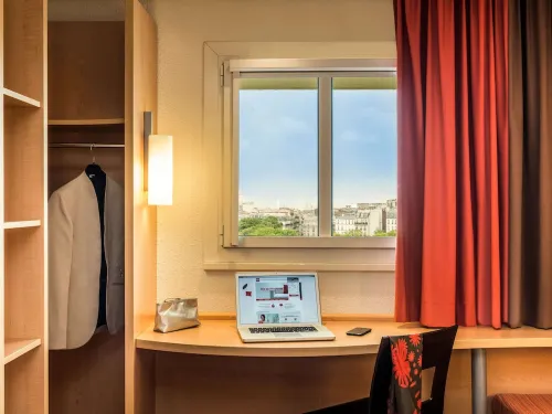 Hôtel Ibis Paris Montmartre 18ème Chambres Photos