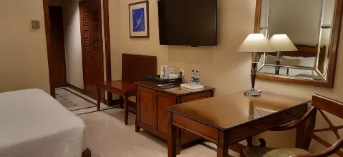 The Hans, New Delhi Photos