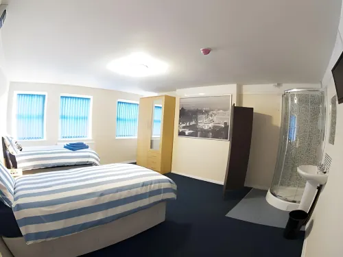 Liverpool Gateway Inn Photos