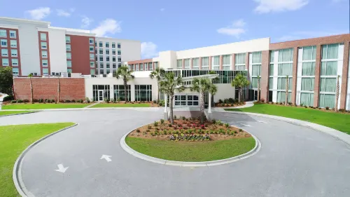DoubleTree by Hilton Hotel and Suites Charleston Airport Избранное Photos