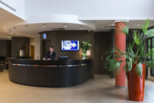 Hôtel Oceania Nantes Aéroport Espaces publics Photos