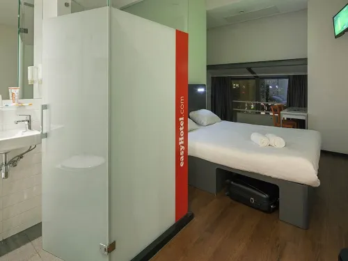 EasyHotel Rotterdam City Centre Photos