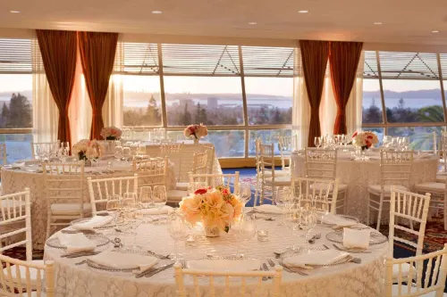 The Claremont Resort & Club Dining Photos