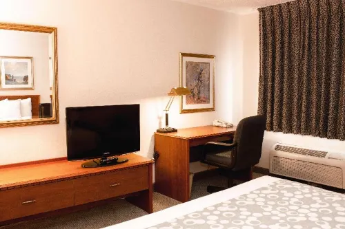 La Quinta Inn by Wyndham Cincinnati North Chambres Photos