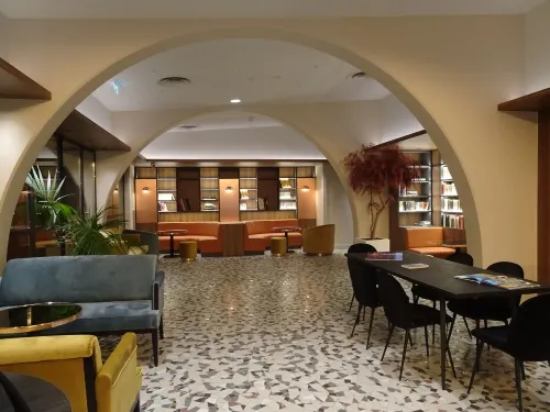 Aquabella Hôtel & Spa Общественные зоны Photos