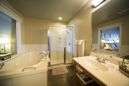Sidney Waterfront Inn & Suites Chambres Photos