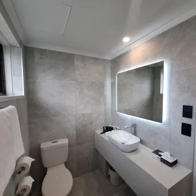 Distinction Coachman Hotel, Palmerston North Rooms Photos