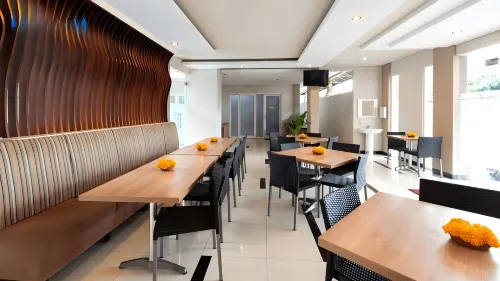 Choice Stay Hotel Denpasar Makanan Photos