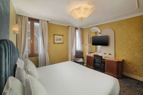 Hotel NH Venezia Santa Lucia - ex Hotel Bellini Camere Photos