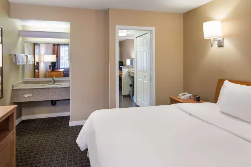 SureStay Hotel by Best Western North Vancouver Capilano Photos
