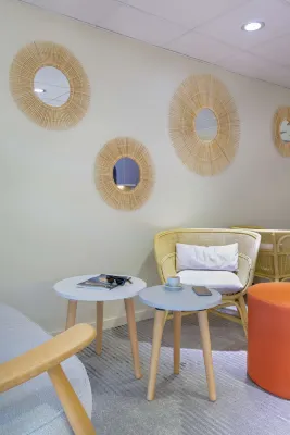 Hôtel Kyriad Marseille Est Aubagne Gémenos Photos