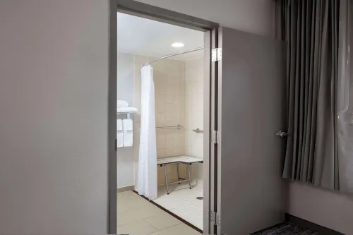 Hyatt Place Tempe/Phoenix Airport Rooms Photos