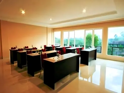 Wonua Monapa Hotel Resort Business Facilities Photos