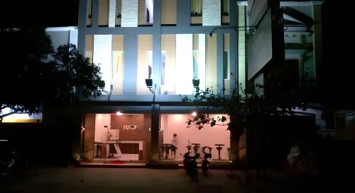 Sunrise Hotel Jogja Extérieur Photos