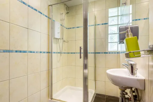 St Athans Hotel Rooms Photos
