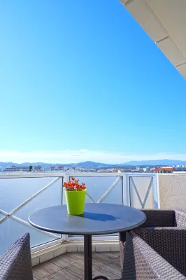 AC Hôtel Ambassadeur Antibes - Juan-les-Pins À proximité de l'hôtel Photos