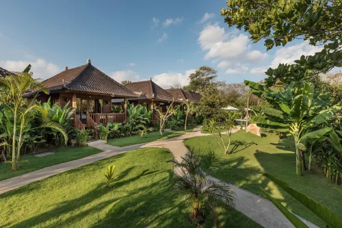 Royal Retreat Villa's Lembongan Exterior Photos