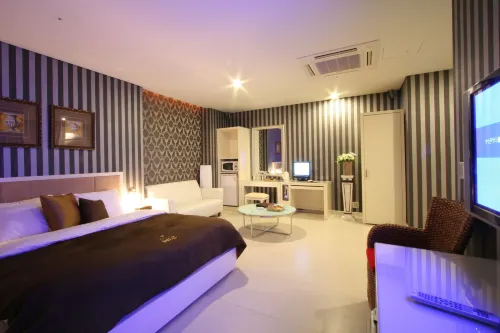 Hotel Wiz Photos