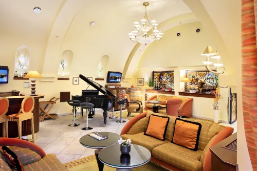 Lindner Hotel Prague Castle Öffentliche Flächen Photos