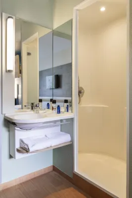 Ibis Budget Bordeaux Gare Saint-Jean Chambres Photos