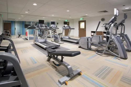 Holiday Inn Express New Rochelle Leisure & Recreation Photos