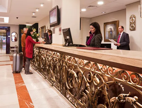 Hotel Bécquer Photos
