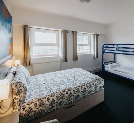 Kinlay Hostel Eyre Square Photos