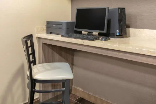 Days Inn & Suites by Wyndham Arlington Near Six Flags Espaces publics Photos