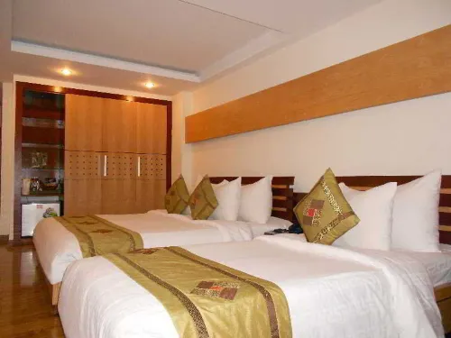 Bespoke Trendy Hotel Hanoi Photos