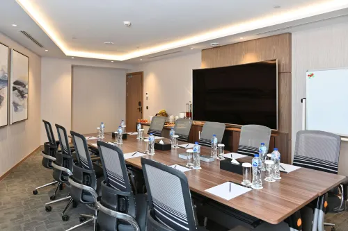 Clarion Hotel Jeddah Airport Business Facilities Photos