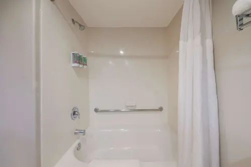 Best Western Lanai Garden Inn  Suites الغرف Photos