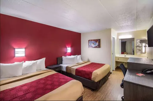 Days Inn by Wyndham Charleston WV Rooms Photos