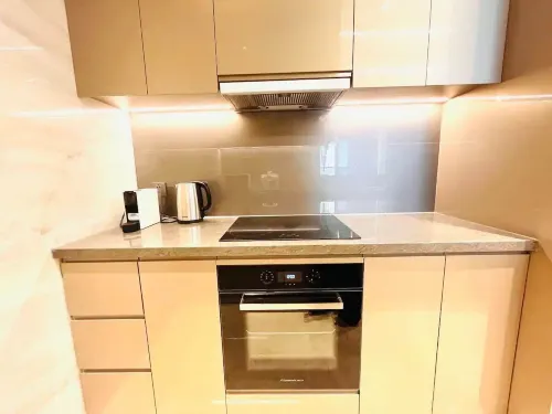 Rixx Kamar Photos