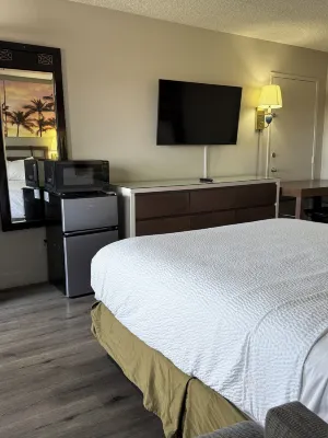 Days Inn by Wyndham Ontario Airport Camere Photos