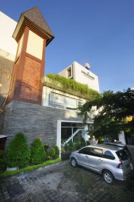 The Legian Sunset Residence Außen Photos