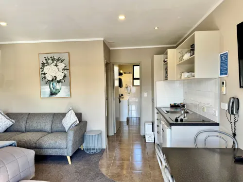 Ashbrook Motel Taupo Rooms Photos