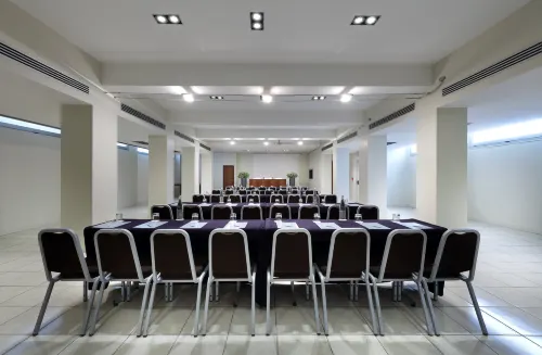 Hotel Saint John Business Photos