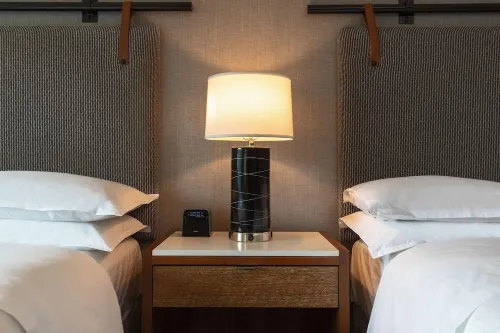 Sheraton Grand Chicago Riverwalk Kamar Photos