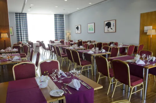 VIP Executive Santa Iria Hotel Dining Photos