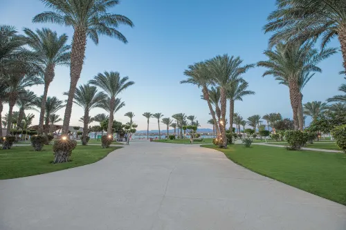 Pyramisa Beach Resort Sahl Hasheesh Рядом с отелем Photos